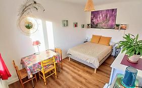 Comme Un Petit Studio - Totalement Independant - Entree Autonome